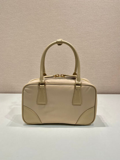 PETIT SAC À MAIN 25 EN NYLON MOUSSE SÉCHÉE ET GARNITURE EN CUIR DE VEAU