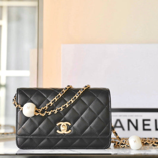 cc 24s woc 19cm cuir de veau noir perle ball 