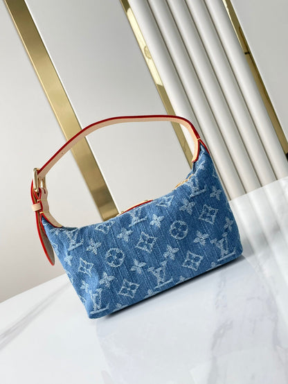 POCHETTE HILLS 18 EN DENIM MONOGRAMME BLEU
