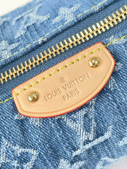 POCHETTE HILLS 18 EN DENIM MONOGRAMME BLEU