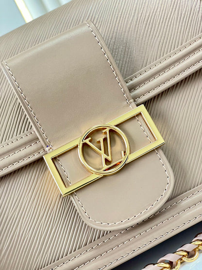 DAUPHINE MM 25 EN CUIR DE VEAU GRAINÉ ÉPI MARRON MOYEN, ACIER DORÉ