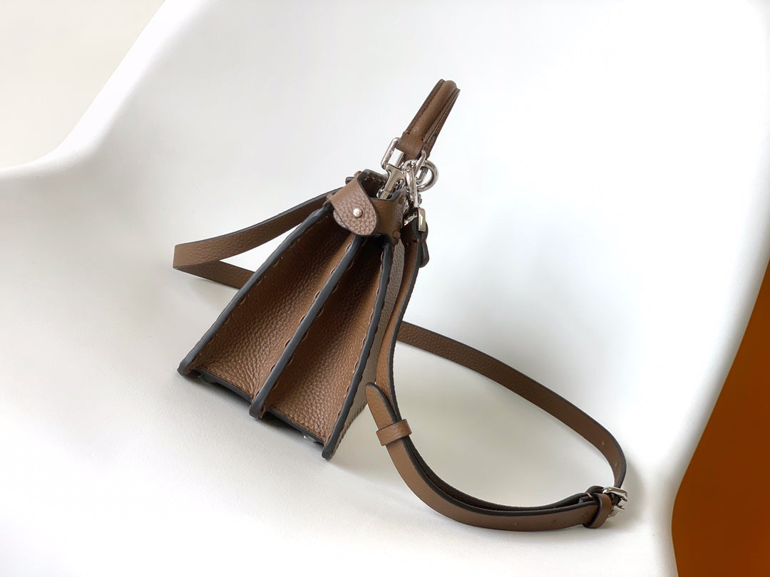 Peekaboo ISeeU Petite 20 Sac Cuir Chocolat Shw 