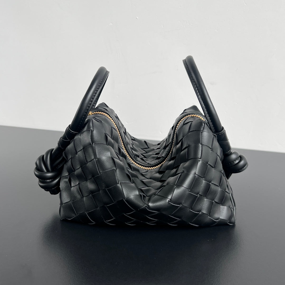 Sac à bandoulière BV Loop Top Handle 19 cm en cuir d'agneau noir