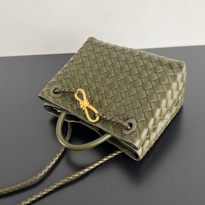 bv medium andiamo 32 cuir d'agneau vert kaki 