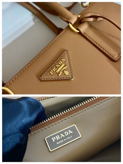 SAC GALLERIA MOYEN 28 EN CUIR DE VEAU LISSE MARRON CIDRE, QUINCAILLERIE DORÉ