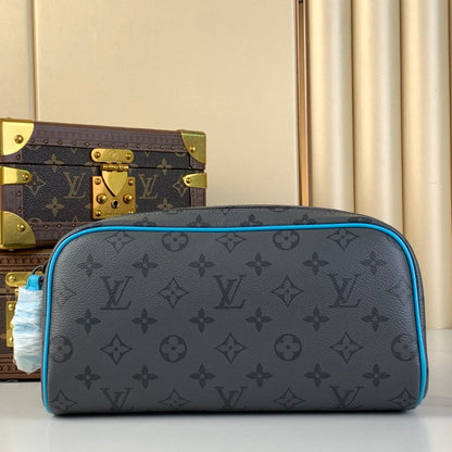 DOPP KIT 28インチ ガンメタルモノグラムエクリプスキャンバスとターコイズカーフスキントリム