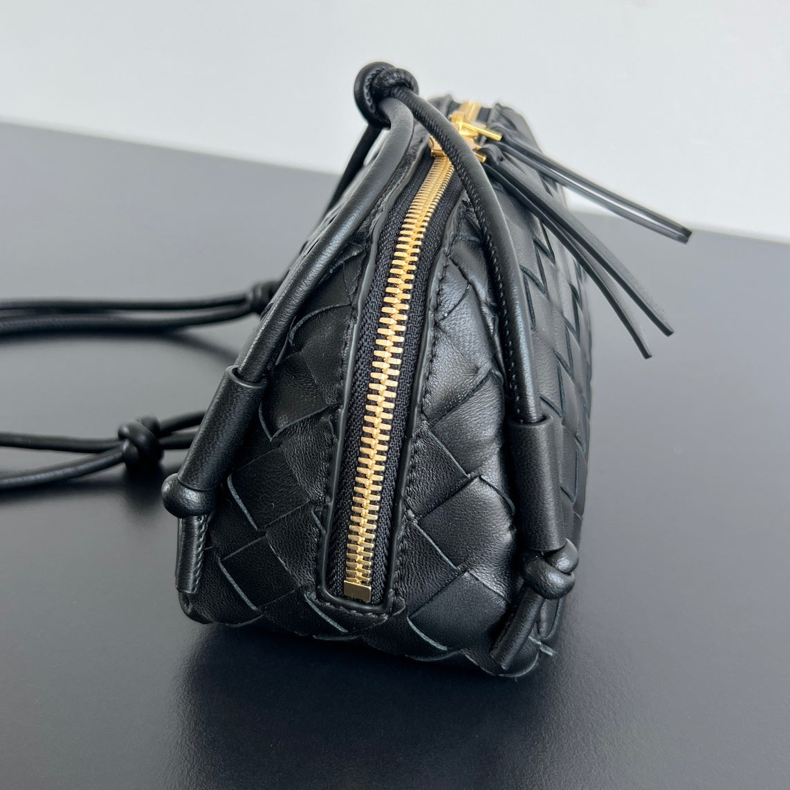 BVコンサートポーチ 18.5cm ブラックラムスキン