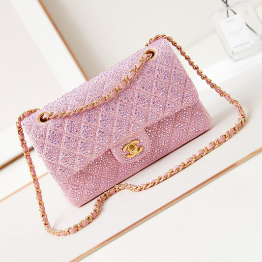 24b sac à rabat moyen 25 cm en cuir d'agneau rose argent violet diamant
