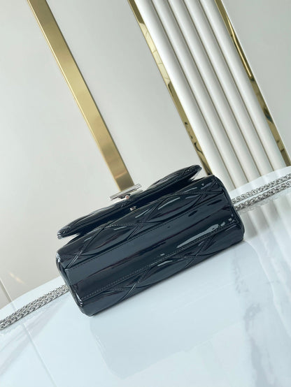 GO-14 MM 23 PO CUIR DE VEAU NOIR BRILLANT QUINCAILLERIE ARGENTÉE