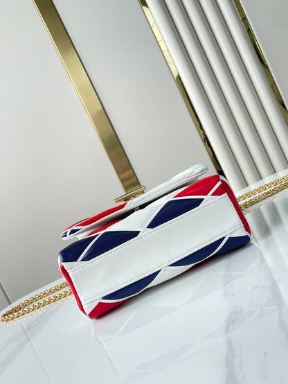 GO-14 MM 23 PO BLANC ROUGE MÉLANGE BLEU MARINE PEAU D'AGNEAU MATELASSÉE QUINCAILLERIE OR