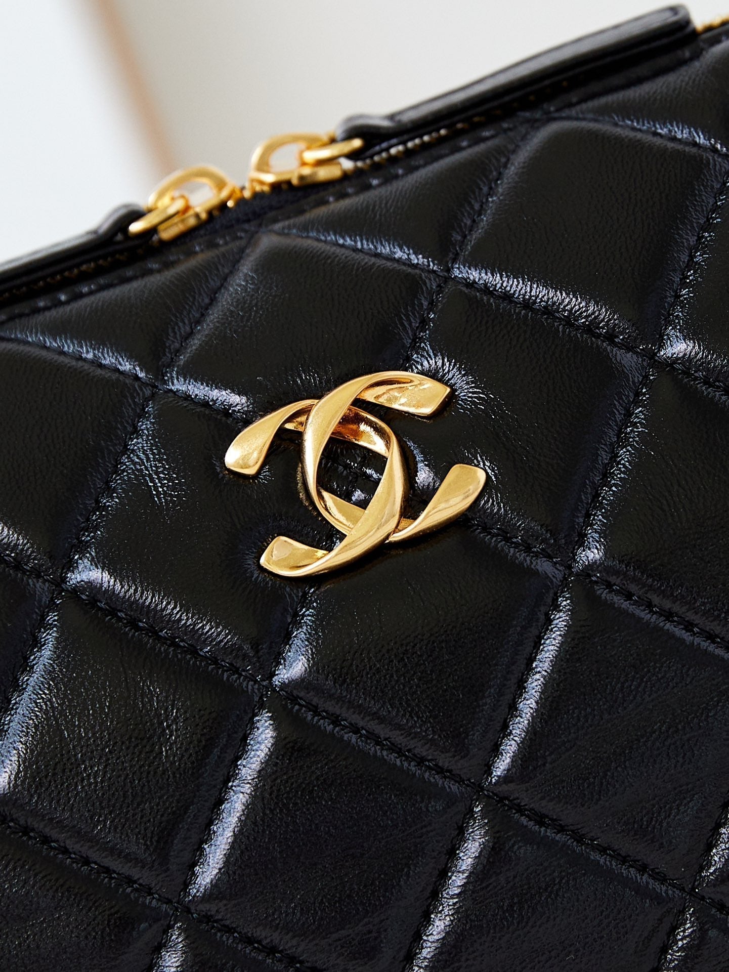 Sac bowling CC 24K 25 cm en cuir d'agneau ciré noir