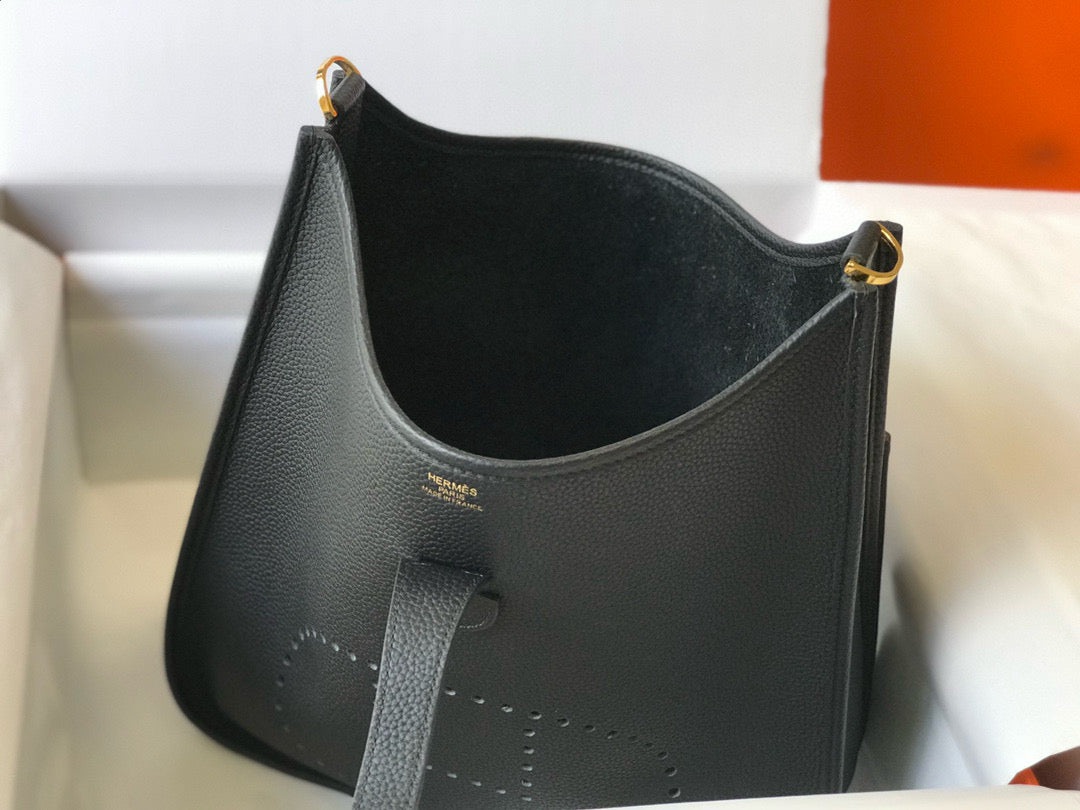 エヴリン 29cm ブラック トーゴ グレー