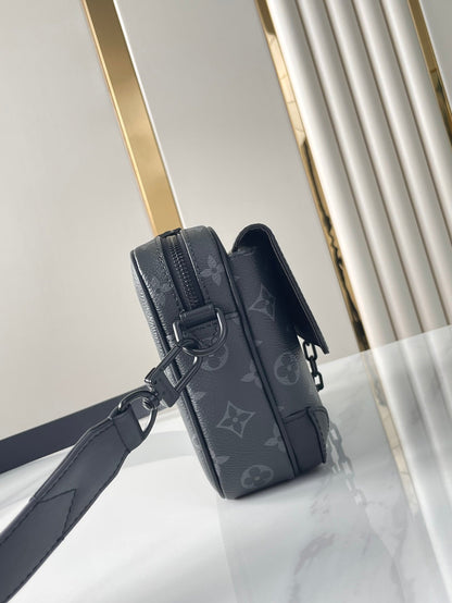 STEAMER 24 EN TOILE ECLIPSE MONOGRAMME NOIRE