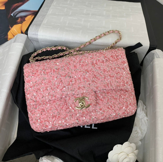 Sac à rabat 25C 20 cm en cuir de veau rose à pois et paillettes argentées