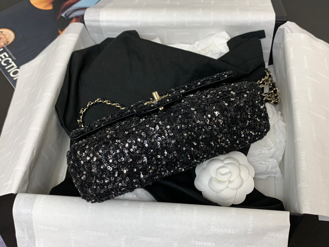 Sac à rabat 25C 20 cm en cuir de veau noir à pois et paillettes argentées