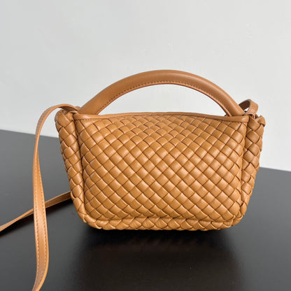 BV スモール コブルトップハンドル 23cm ゴールド ラムスキン