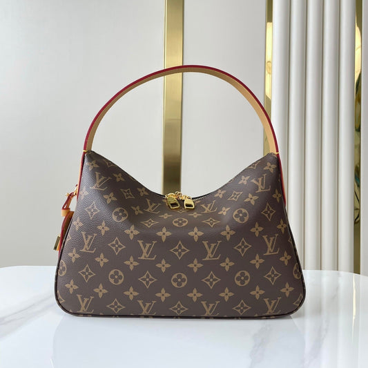 SAC SOUPLE PM 33 EN TOILE MONOGRAMME MARRON