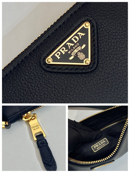 Sac bandoulière 24 pouces avec logo triangulaire en cuir de veau lisse noir