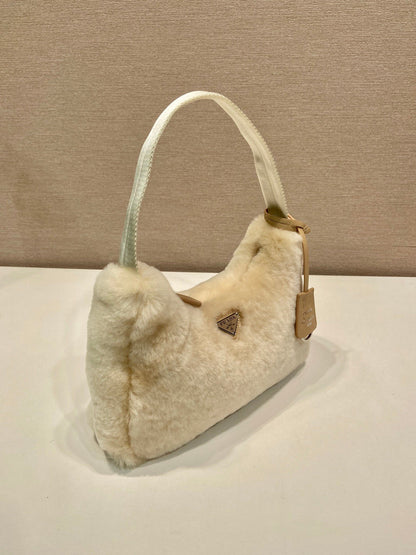 SAC HOBO 23 EN FOURRURE DE LAPIN BEIGE