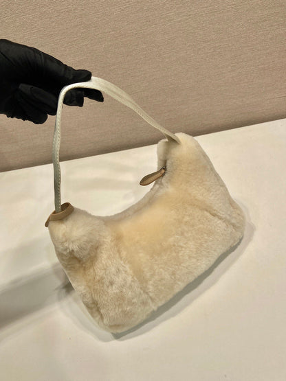 SAC HOBO 23 EN FOURRURE DE LAPIN BEIGE