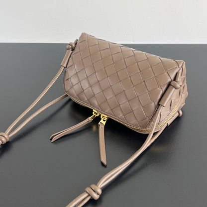 Pochette de concert BV 18,5 cm en cuir d'agneau marron