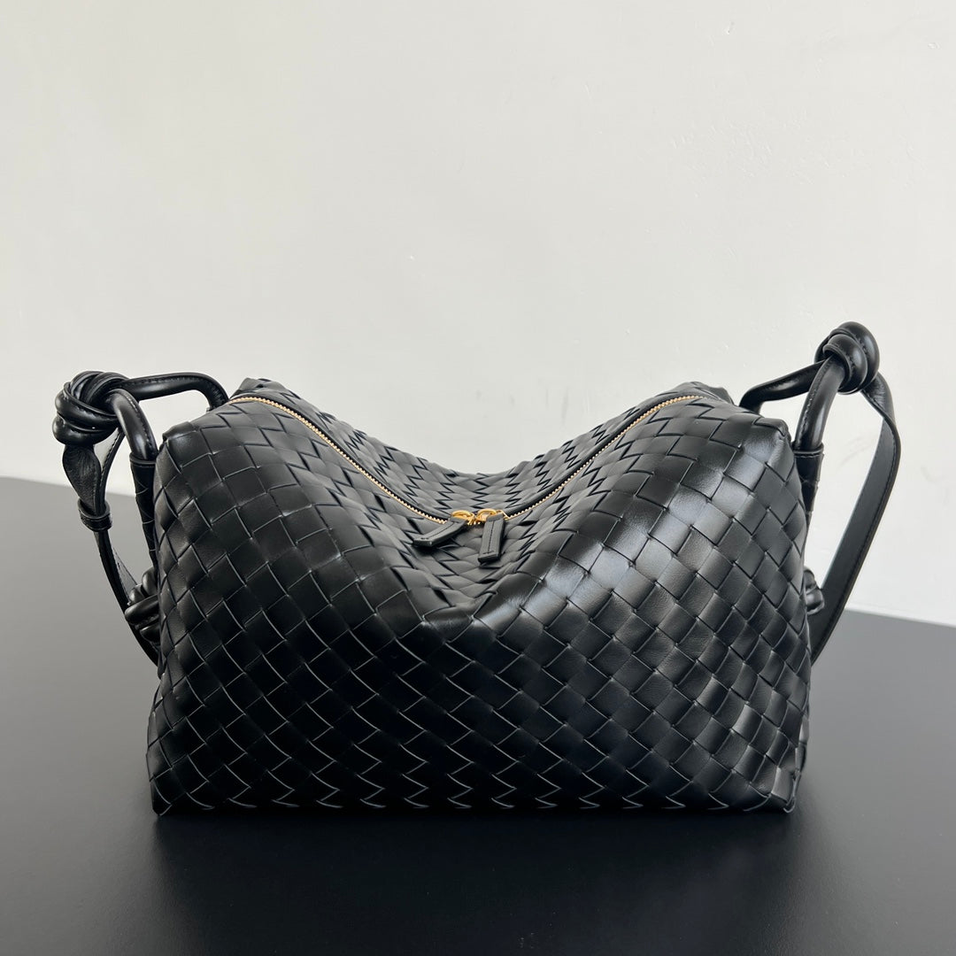 Sac week-end BV Loop 38 cm en cuir de veau noir