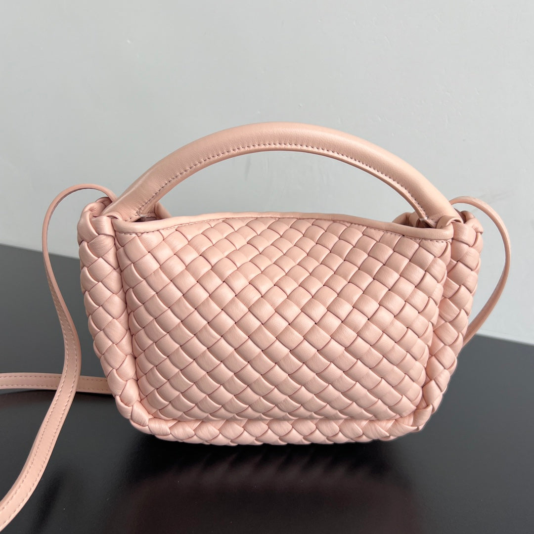 Petit sac à main BV Cobble Top Handle 23 cm en cuir d'agneau rose pastel