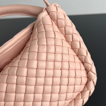 Petit sac à main BV Cobble Top Handle 23 cm en cuir d'agneau rose pastel