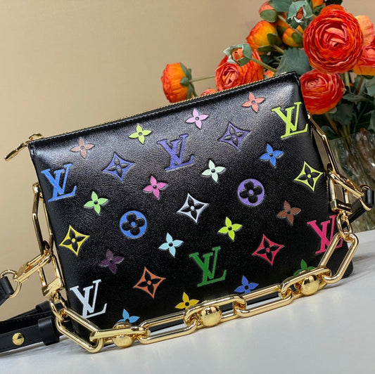 LV x TM Coussin BB 21 cm en cuir d'agneau noir et multicolore avec monogramme en relief