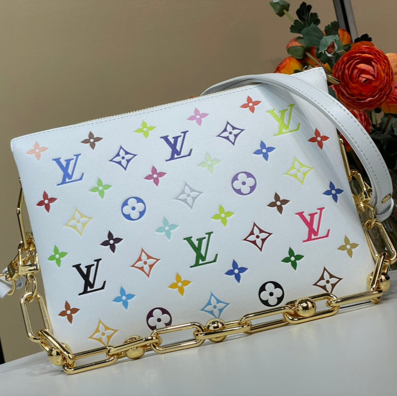 LV x TM Coussin BB 21 cm en cuir d'agneau blanc multicolore avec monogramme en relief