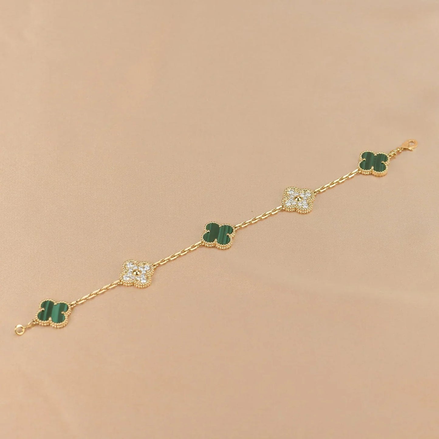 CLOVER 5 MOTIF MALACHITE BRACELET COLLECTION