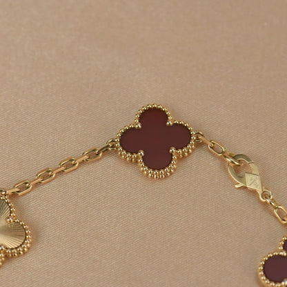 CLOVER 5 MOTIF RED CORNELIAN BRACELET COLLECTION