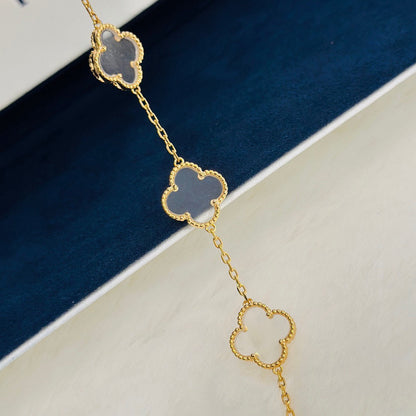 CLOVER 5 MOTIF ROCK CRYSTAL BRACELET