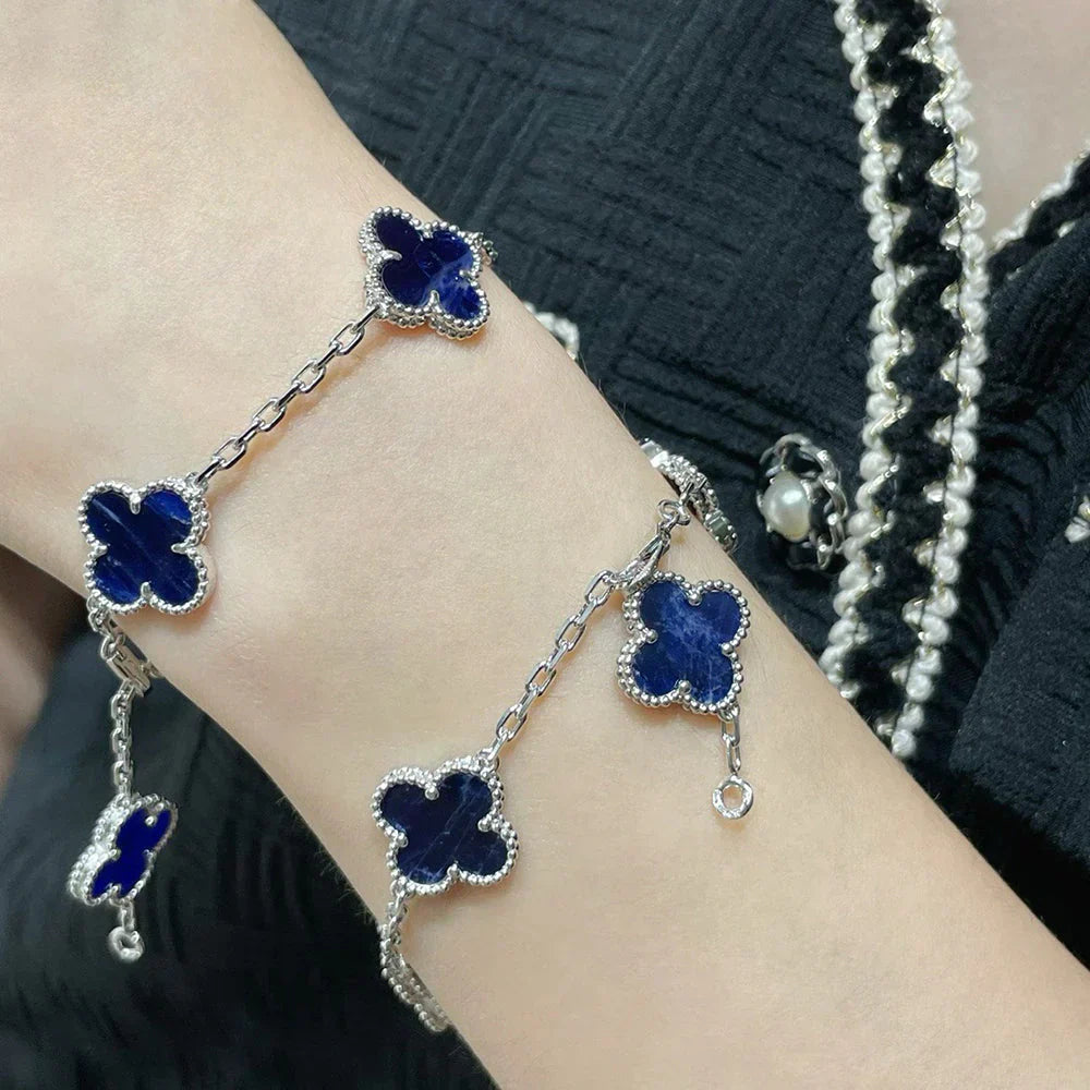 CLOVER 5 MOTIF PIETERSITE BRACELET COLLECTION