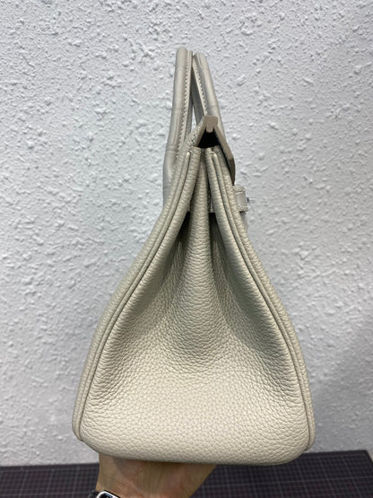 HM BIRKIN 25CM GRIS PERLE CUIR CROCODILE ET TOGO QUINCAILLERIE ARGENTÉE