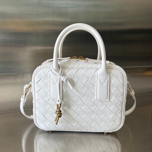 BV GETAWAY PETIT 23CM CUIR D'AGNEAU BLANC 