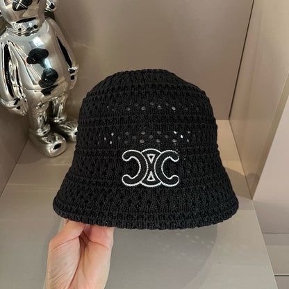 BONNET CELI TRICOTÉ ARTISANAL MODEM 179579 