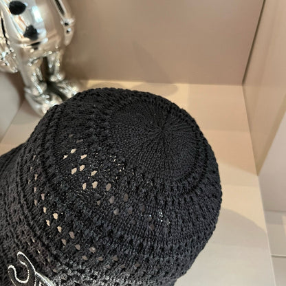 BONNET CELI TRICOTÉ ARTISANAL MODEM 179579 