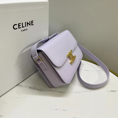 CLASSIQUE TRIOMPHE 22 CUIR DE VEAU LILAS CLAIR