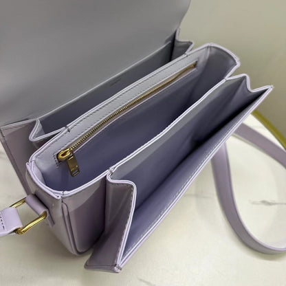 CLASSIQUE TRIOMPHE 22 CUIR DE VEAU LILAS CLAIR