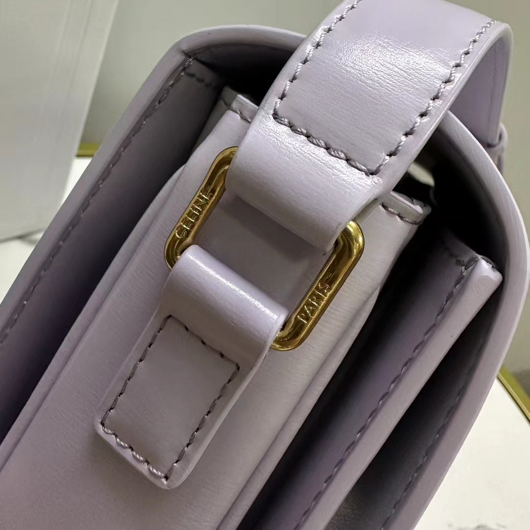 CLASSIQUE TRIOMPHE 22 CUIR DE VEAU LILAS CLAIR