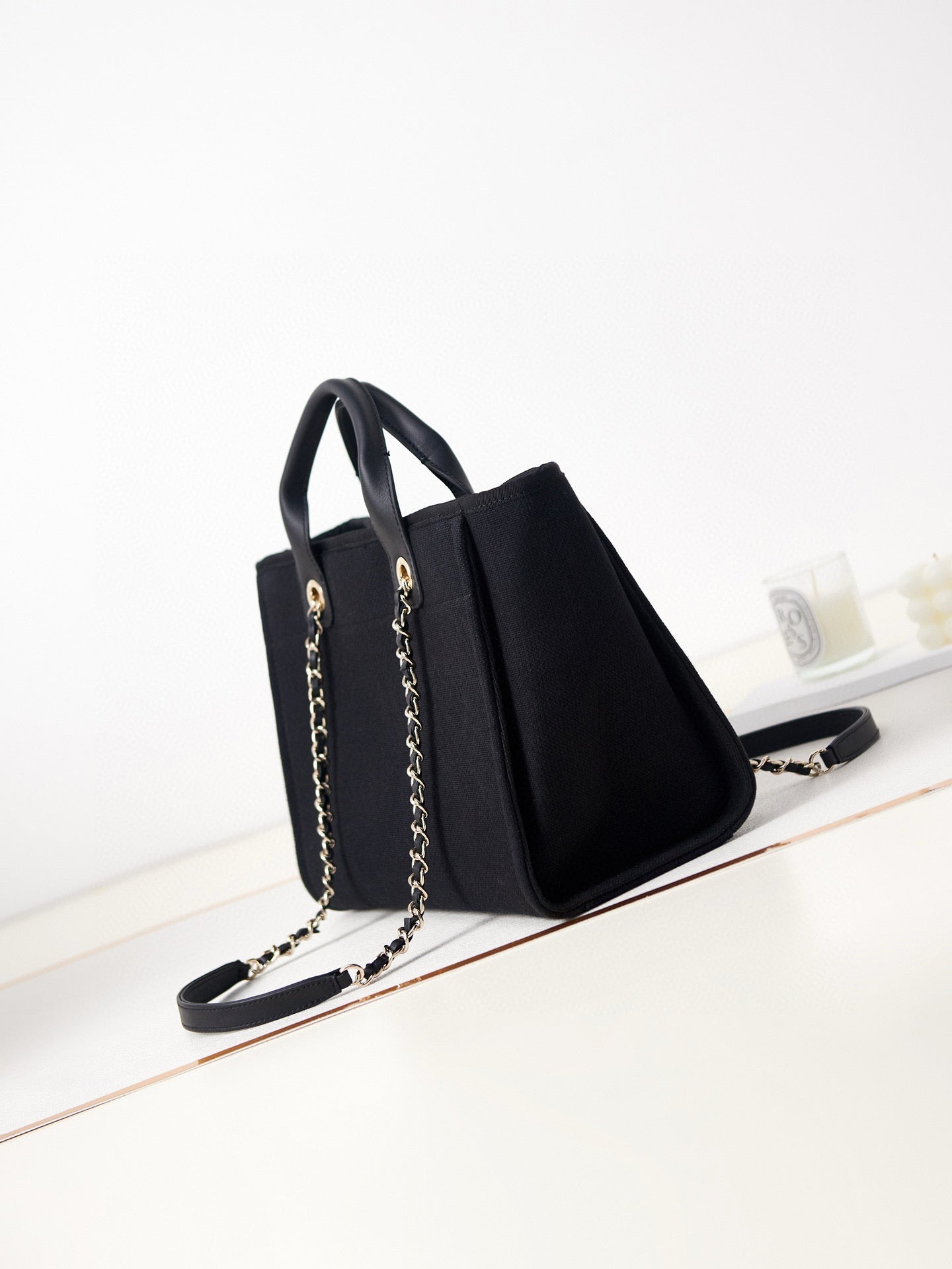 Petit cabas CC Deauville 33 cm en cuir de veau noir et tissu mélangé