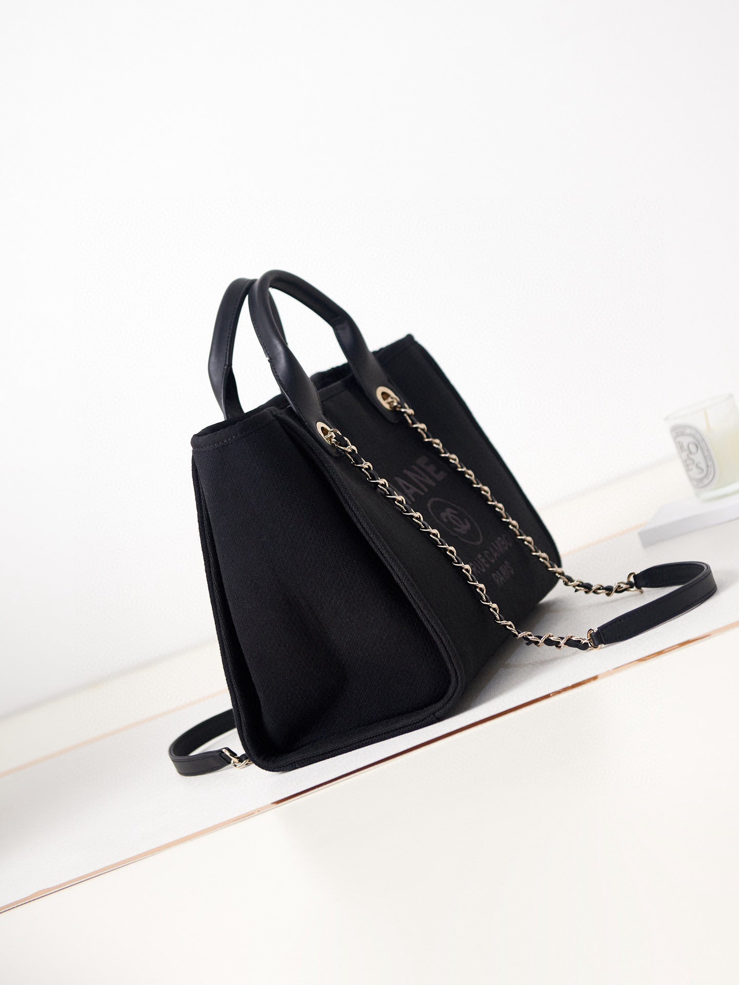 Petit cabas CC Deauville 33 cm en cuir de veau noir et tissu mélangé