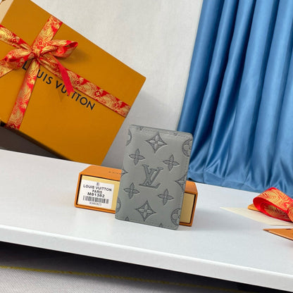 LV ポケットオーガナイザー 11 グレーモノグラムシャドウカーフスキン