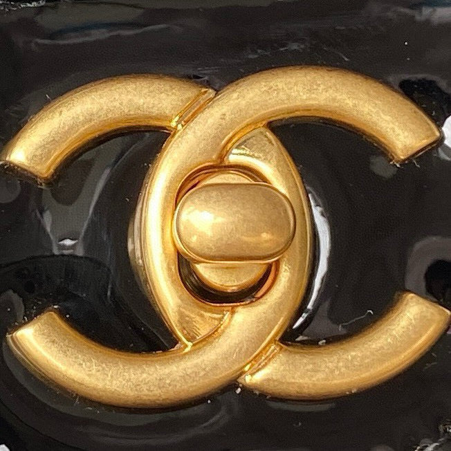 cc ラージバックパック 31cm ブラック パテントカーフスキン ゴールド金具