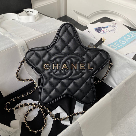 Sac Star 24C 22,5 cm en cuir de veau noir, accessoires dorés 