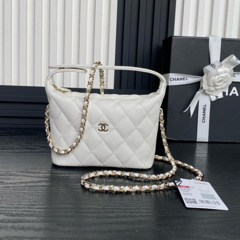 Sac Hobo CC 25C 21,5 cm, poignée supérieure, cuir de veau grainé blanc