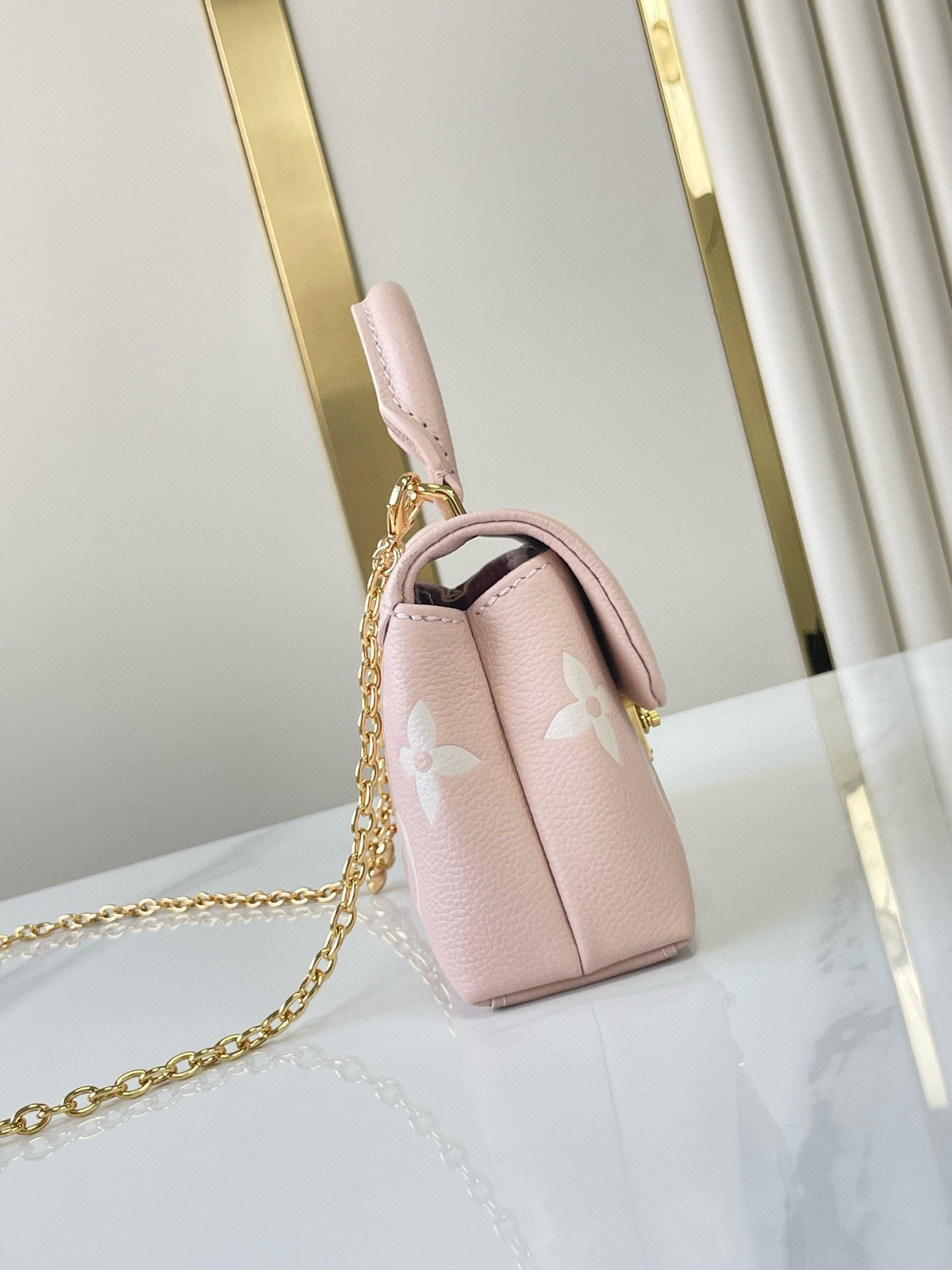 ナノ マドレーヌ 21 ピンク エンボスカーフスキン ゴールド金具
