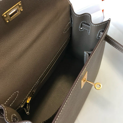 HM ケリー 25 エトゥープ エプソムレザー ゴールド金具