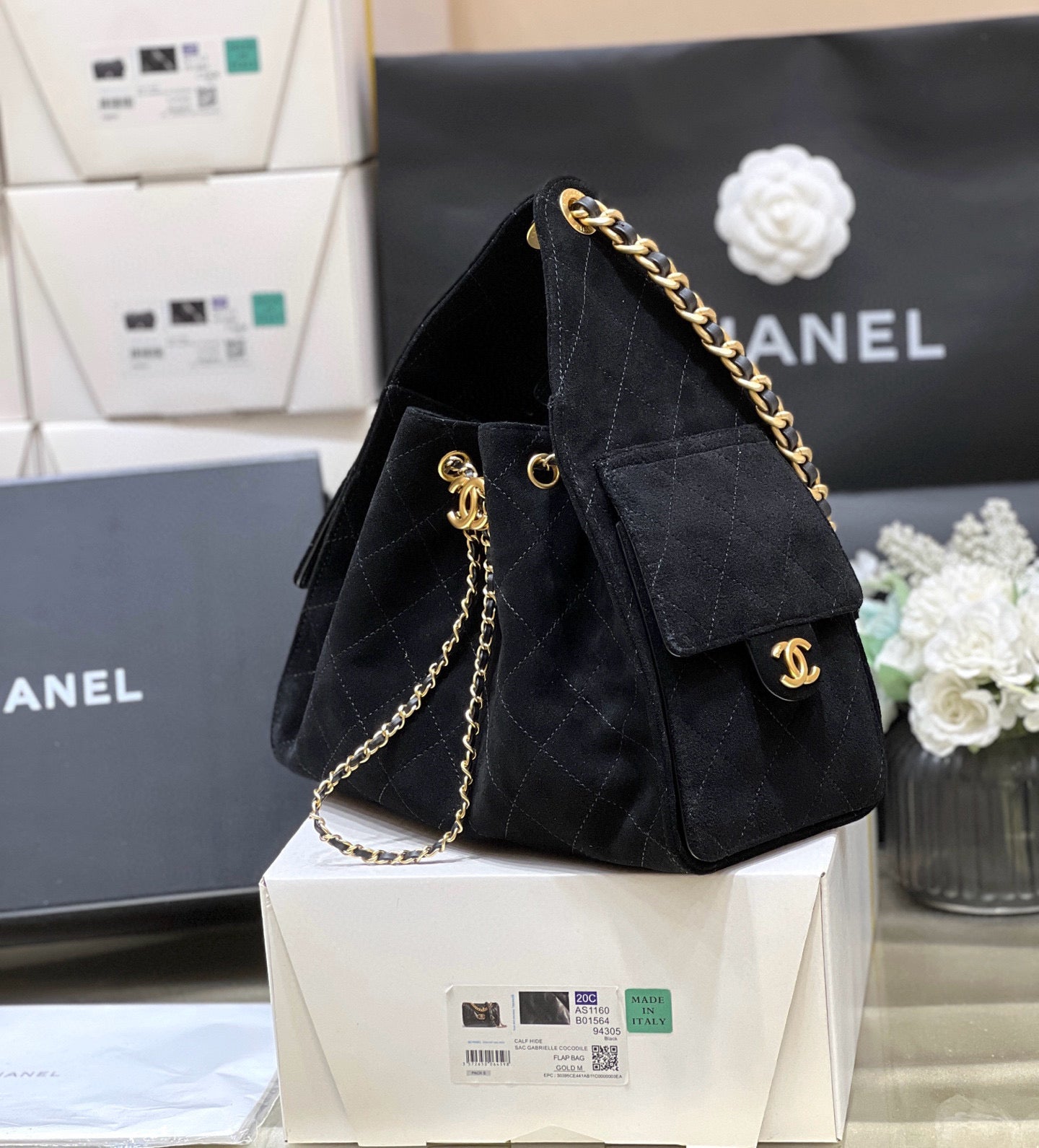 Sac Hobo CC 25C 30 cm en daim noir